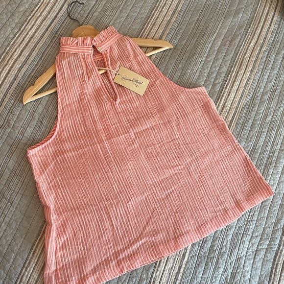 NWT!! Striped Rose and White color Sleeveless Halter Top, Universal Thread (XS) - Picture 4 of 13